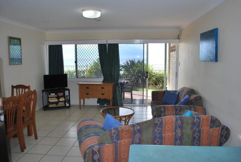 BRIGADINE TUGUN, UNIT 2 - Hotel Gold Coast 1