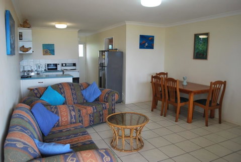 BRIGADINE TUGUN, UNIT 2 - Hotel Gold Coast 2