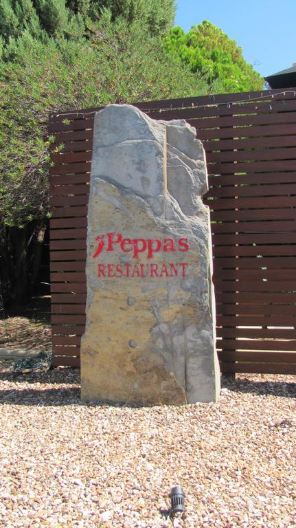 Bristol Hill Motor Inn & Peppa's Licensed Restaurant - Hotel Gold Coast 3