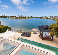 Broadbeach Waterfront Holiday House - Hotel Gold Coast
