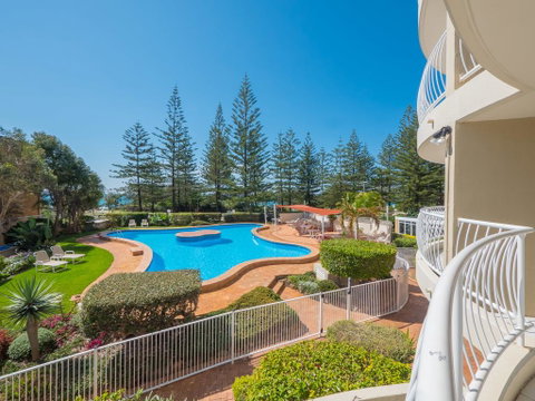 Burleigh Surf Apartments - Hotel Gold Coast 2