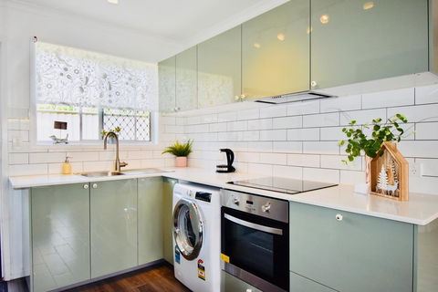 Burrows Apartment - Hotel Gold Coast 0