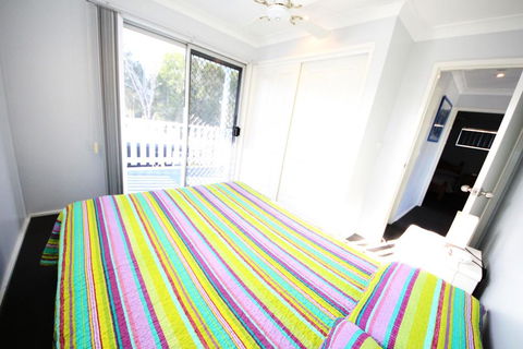 By The Beach At South West Rocks - Hotel Gold Coast 2