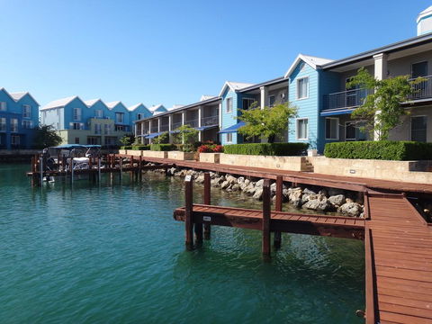 C Mandurah Resort & Serviced Apartments - Hotel Gold Coast 3