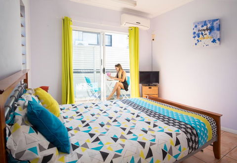 Cairns Sharehouse Apartment - Hotel Gold Coast 0