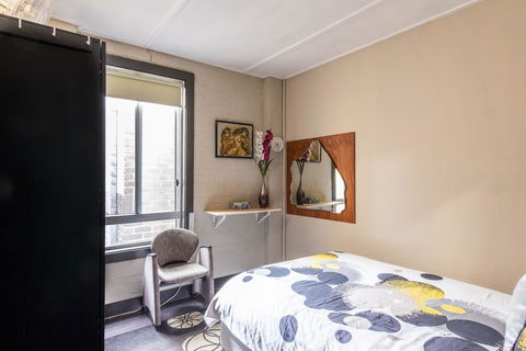 Camperdown Rooms - Hotel Gold Coast 0
