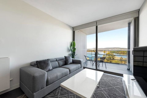 Canberra Luxury Apartment 5 - Hotel Gold Coast 0