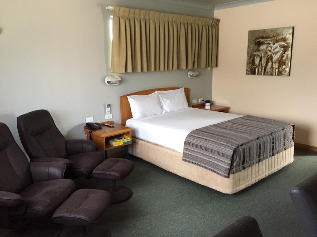 Earlville QLD Hotel Gold Coast