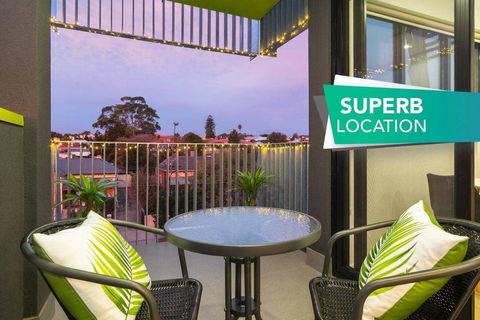 Canopy @ 44-Minutes From The CBD, Train And Cafes - Wifi - Nespresso - Amenities - Hotel Gold Coast 0