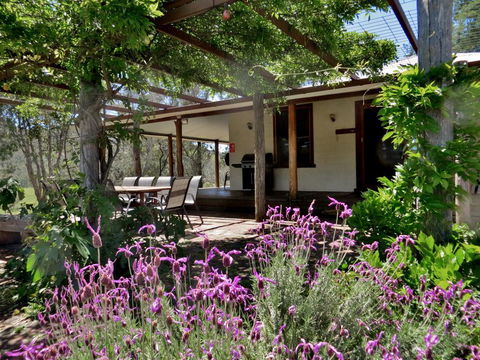 Capertee National Park Cottages - Hotel Gold Coast 3