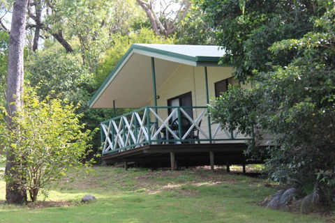 Capricorn Caves - Hotel Gold Coast 1