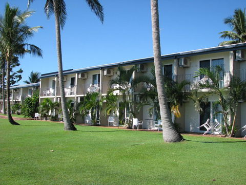 Cardwell Beachcomber Motel & Tourist Park - Hotel Gold Coast 0