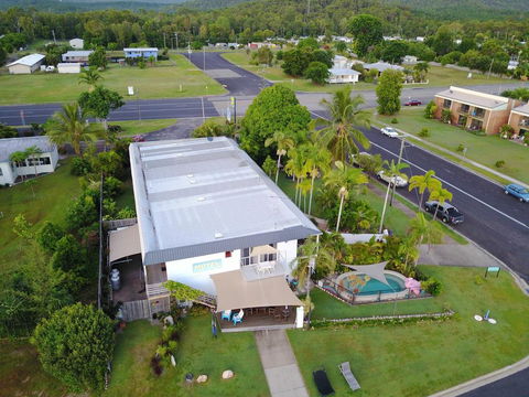 Cardwell Beachfront Motel - Hotel Gold Coast 1