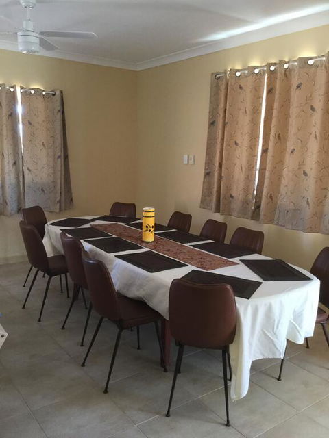 Caretakers Cottage Budget Accommodation - Hotel Gold Coast 1