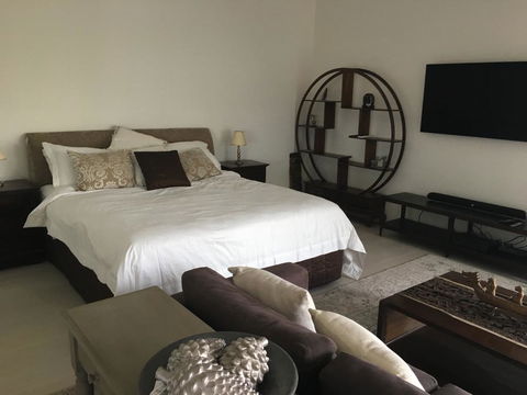 Casablanca, Peaceful Couples Retreat, Avalon Beach - Hotel Gold Coast 2