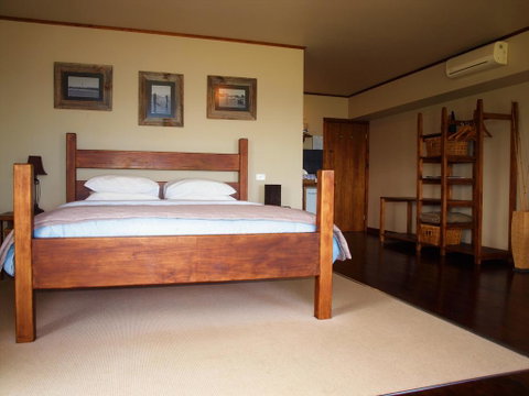 Castaways Apollo Bay - Hotel Gold Coast 3
