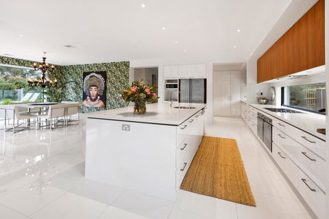 CATALINA - MOUNT ELIZA - Hotel Gold Coast 3