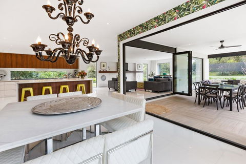 CATALINA - MOUNT ELIZA - Hotel Gold Coast 1