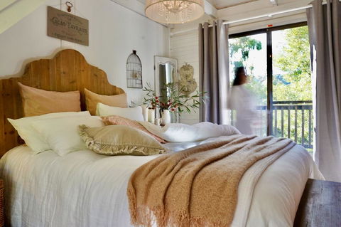 Cedar Country Retreat - Hotel Gold Coast 1