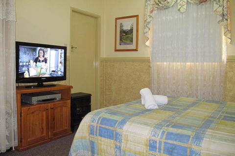 Cedar Lodge Cabins - Hotel Gold Coast 3