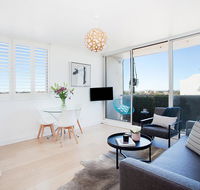 Centennial Park - L'Abode Accommodation - Hotel Gold Coast
