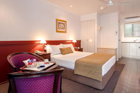Central Studio Accommodation - Hotel Gold Coast 2