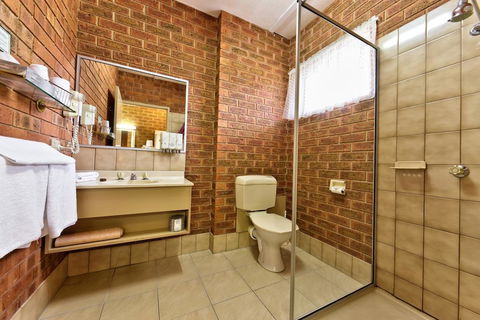 Central Yarrawonga Motor Inn - Hotel Gold Coast 3