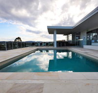 Chancellor Lakeside Apartments - Hotel Gold Coast
