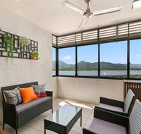 Chic City Apartment with Waterfront Views - Hotel Gold Coast
