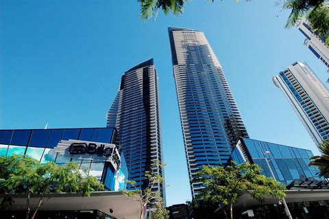 Circle On Cavill - HR Surfers Paradise - Hotel Gold Coast 1