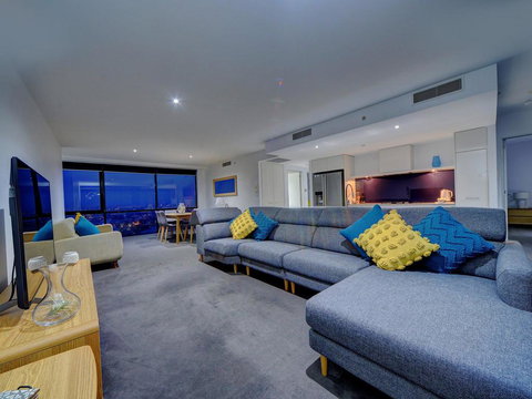 Circle On Cavill 37th Floor Ocean And River Views - Hotel Gold Coast 0