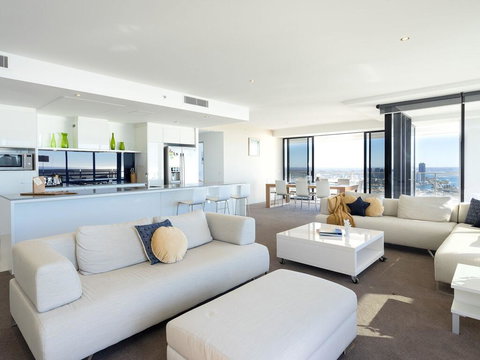 Circle On Cavill 52nd Floor Spacious Skyhome Apartment - Hotel Gold Coast 1