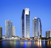 Circle On Cavill Sky Home- Holidays Gold Coast