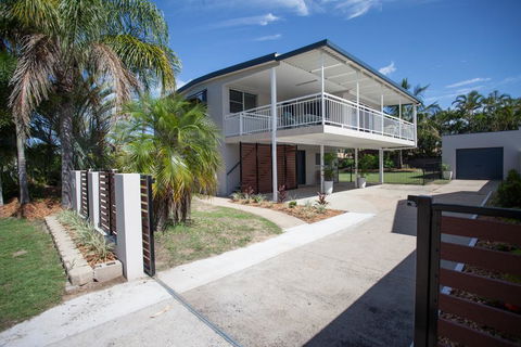 City Beach Holiday House - Hotel Gold Coast 0