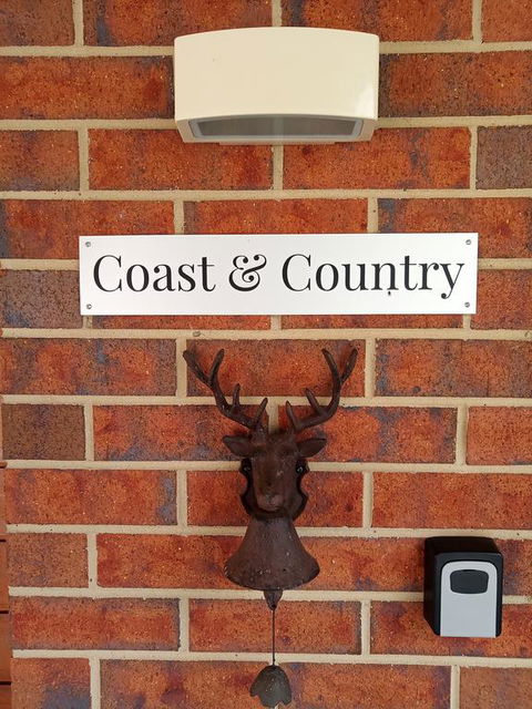 Coast & Country - Hotel Gold Coast 3