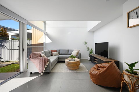 Coastal Living At Wikis - Hotel Gold Coast 1
