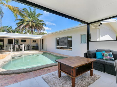 Connemara Beachside Cottage - Hotel Gold Coast 0