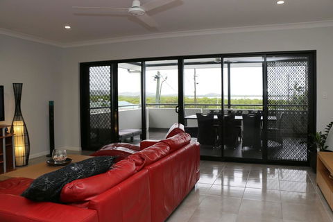Cooktown Harbour View Luxury Apartments - Hotel Gold Coast 0