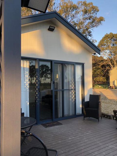Coonawarra Cabins Unit D - Hotel Gold Coast 3