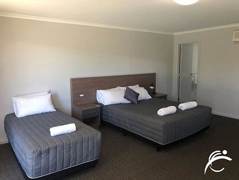 Coro Club Motel - Hotel Gold Coast 1