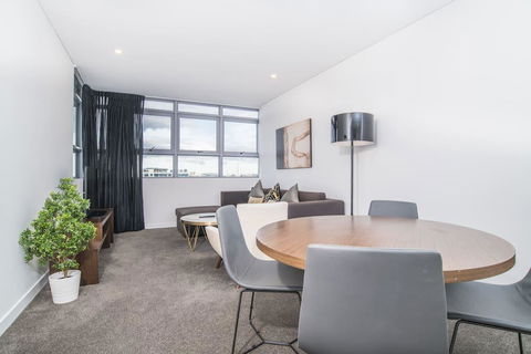 Corporate Travel 1bed 1study Room Apt At Chatswood - Hotel Gold Coast 1