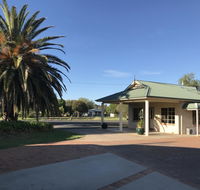 Country Gardens Motor Inn - Hotel Gold Coast