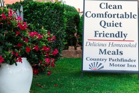 Country Pathfinder Motor Inn - Hotel Gold Coast 1