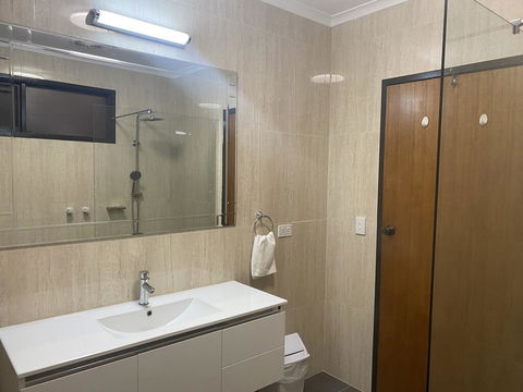 Country Plaza Halls Gap - Hotel Gold Coast 1