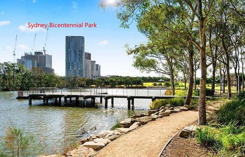 Cozy Spacious Home In Sydney Olympic Park - Hotel Gold Coast 0