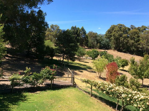 Crabapple Lane - Hotel Gold Coast 1