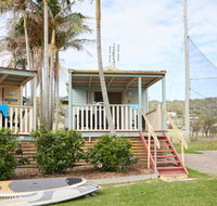 Crescent Head Holiday Park - Hotel Gold Coast