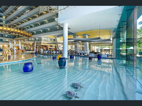 Crown Towers - Hotel Gold Coast 2