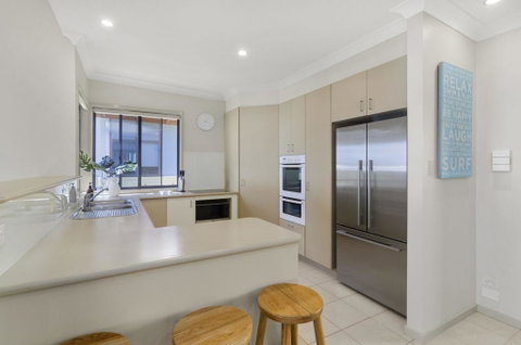 Currumbin Beachside Holiday Home - Hotel Gold Coast 3