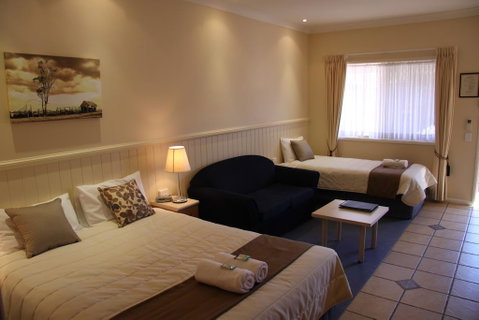 Dalby Mid Town Motor Inn - Hotel Gold Coast 2